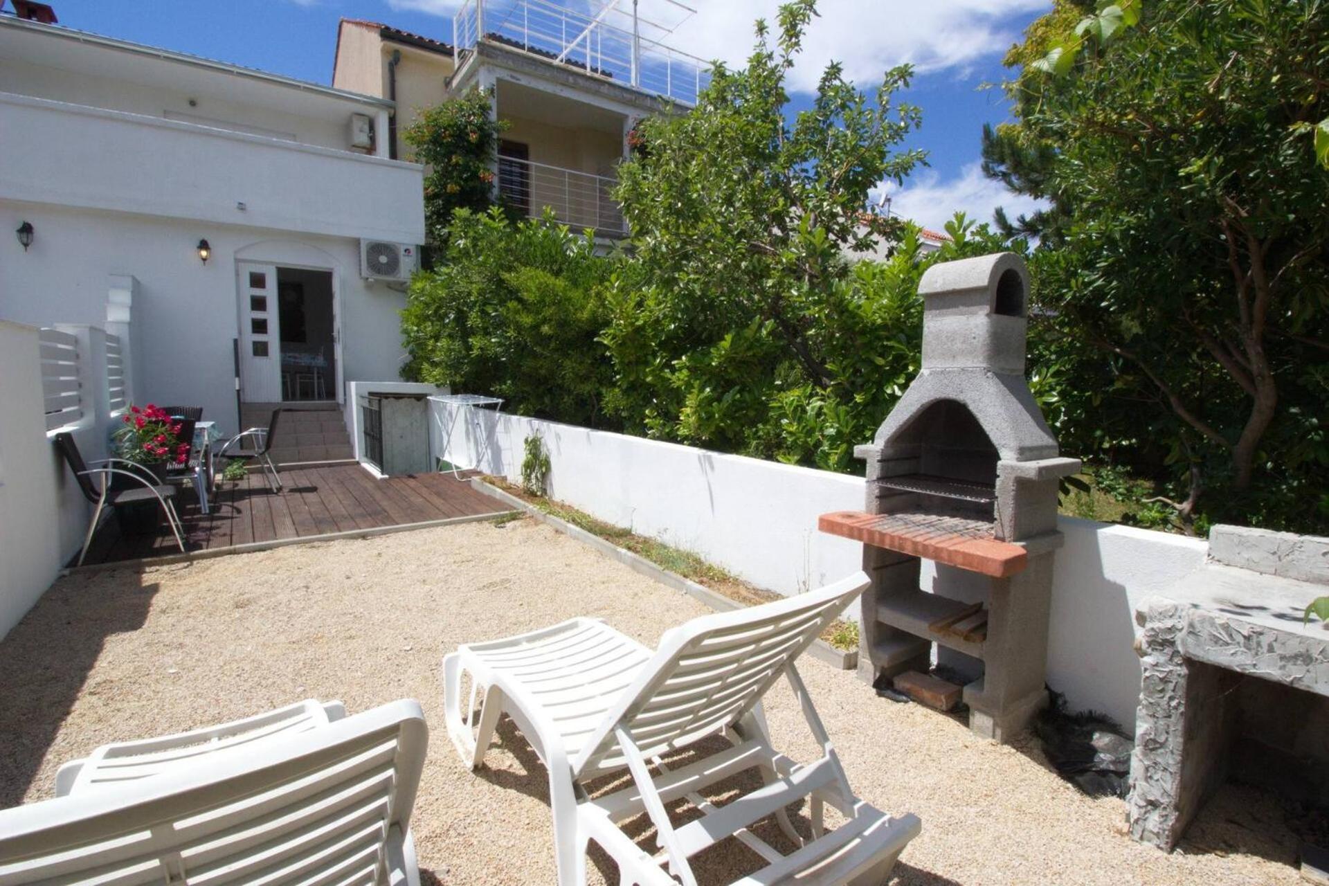 באסקה Apartments Rozanda מראה חיצוני תמונה